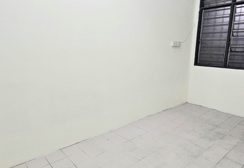 Taman Saujana Puchong