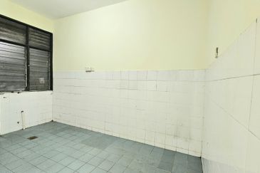 Taman Saujana Puchong