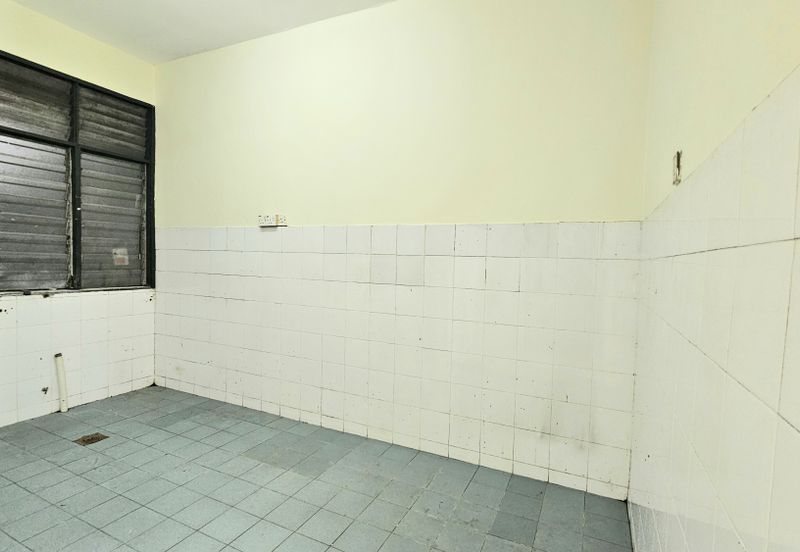 Taman Saujana Puchong