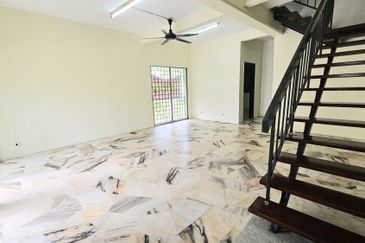 Taman Saujana Puchong