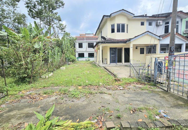 Taman Saujana Puchong