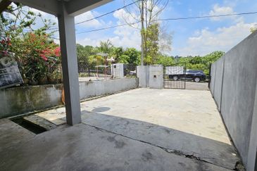 Taman Saujana Puchong