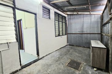 Taman Saujana Puchong