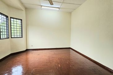 Taman Saujana Puchong