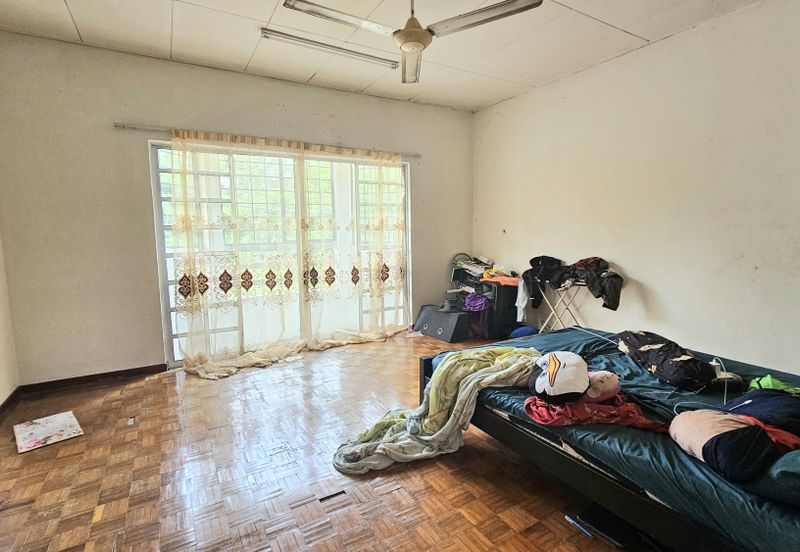 Taman Saujana Puchong