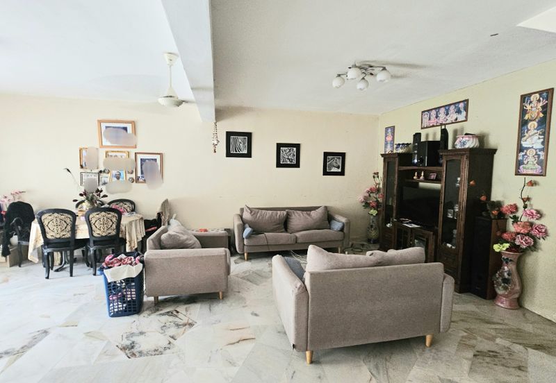 Taman Saujana Puchong