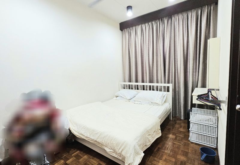 Taman Saujana Puchong