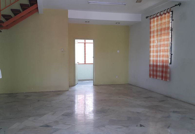 Taman Saujana Puchong