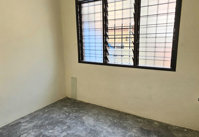 Taman Saujana Puchong