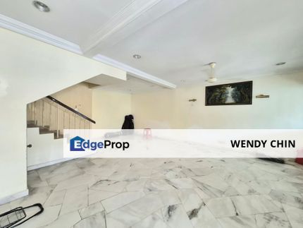 Below market price, Selangor, Petaling Jaya