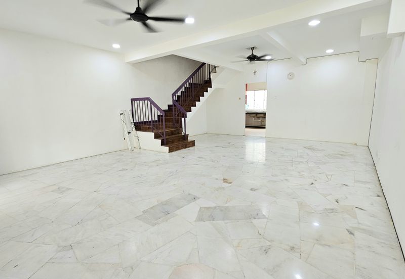 Taman Saujana Puchong