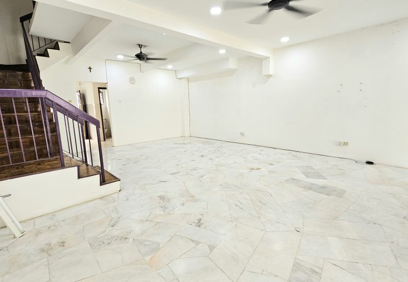 Taman Saujana Puchong