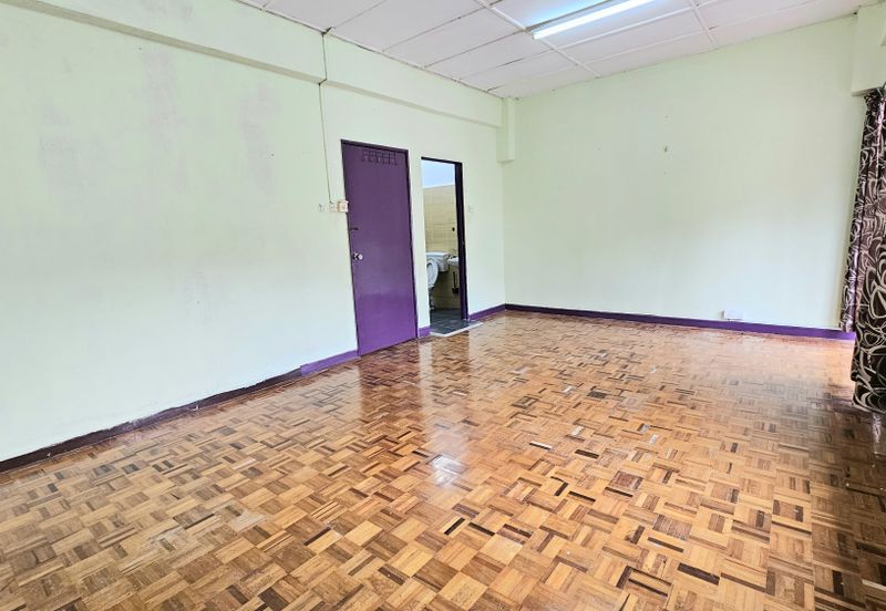 Taman Saujana Puchong