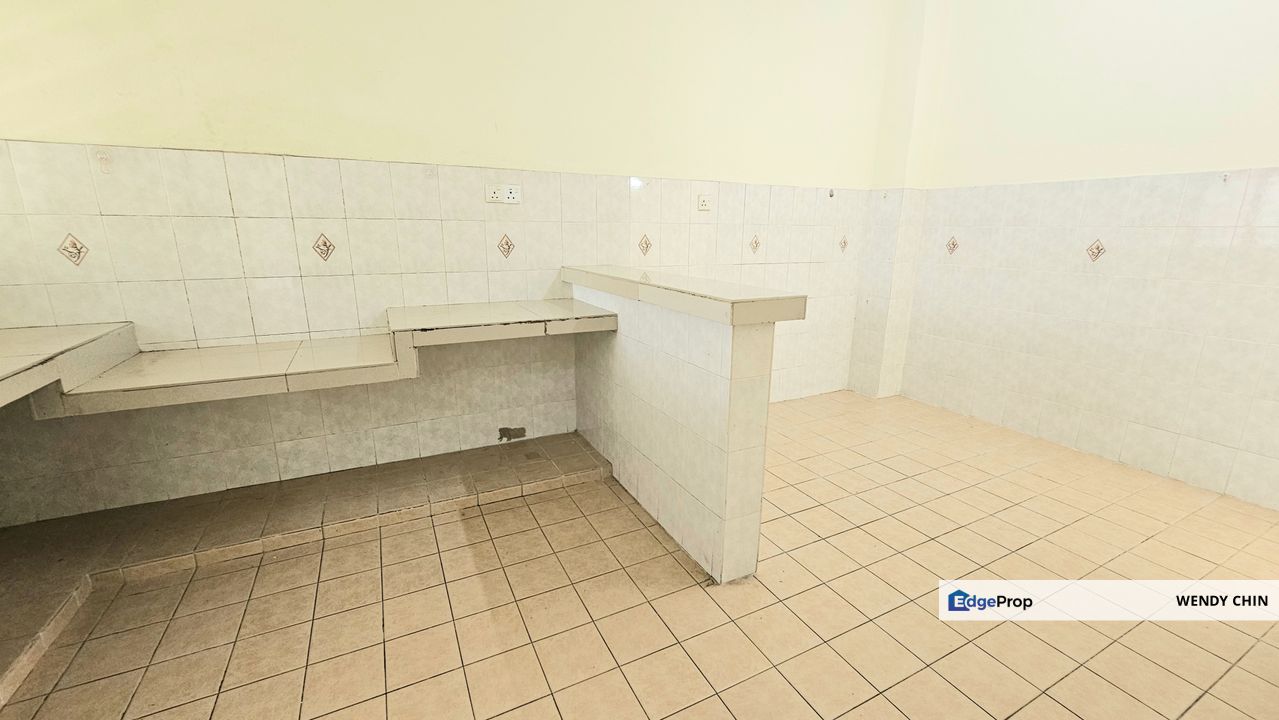 Gated guarded, Selangor, Puchong