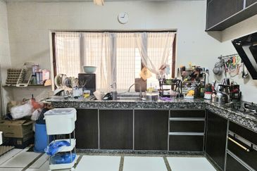 Taman Saujana Puchong