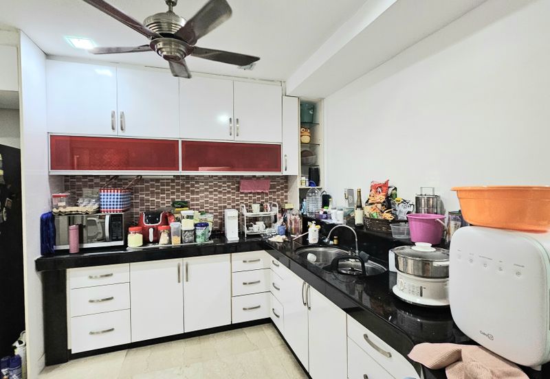 Taman Saujana Puchong