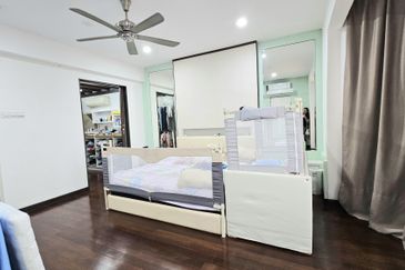 Taman Saujana Puchong