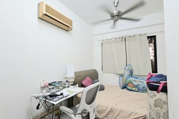 Taman Saujana Puchong