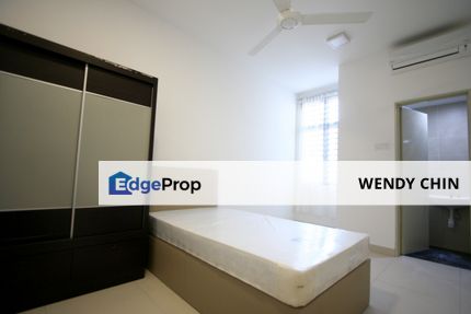 Walking distance to LRT station, Selangor, Puchong