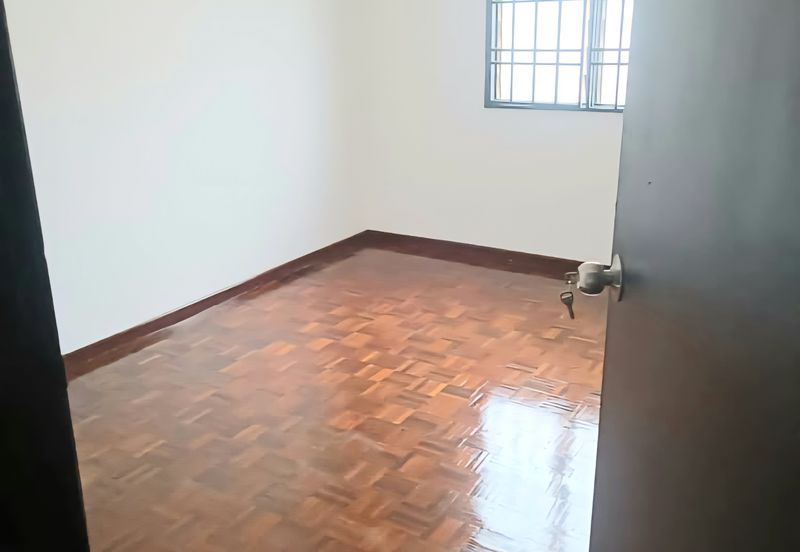 Taman Saujana Puchong