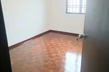 Taman Saujana Puchong