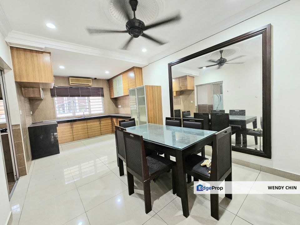 Freehold spacious layout, Selangor, Puchong