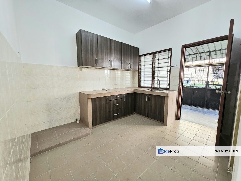 Endlot with land, Selangor, Seri Kembangan