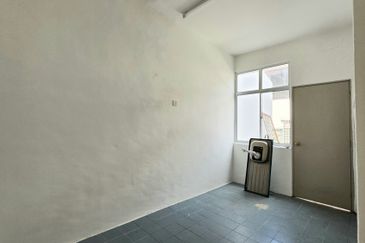 Taman Saujana Puchong