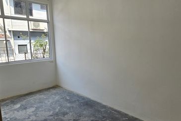 Taman Saujana Puchong