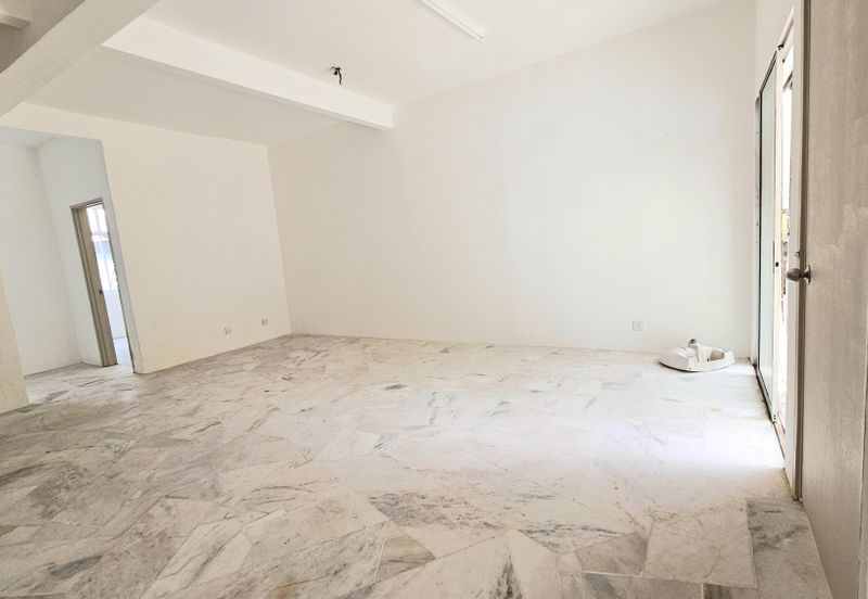 Taman Saujana Puchong