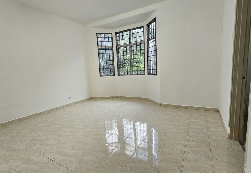 Taman Saujana Puchong