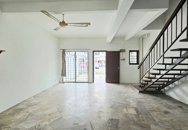 Taman Saujana Puchong