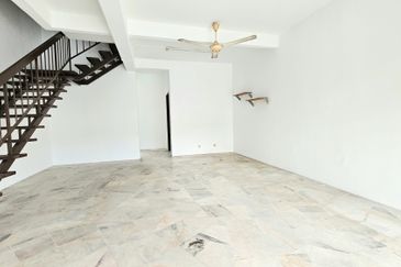 Taman Saujana Puchong