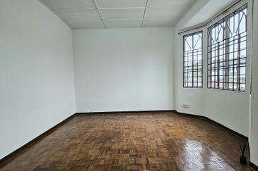 Taman Saujana Puchong