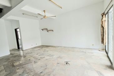 Taman Saujana Puchong