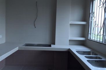 Nice renovated semi D