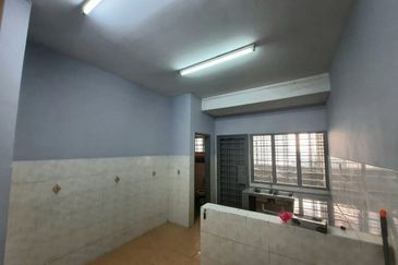 Bandar Bukit Puchong, BP 11