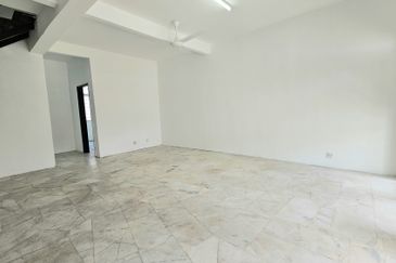 Jalan Saujana Puchong 7/10