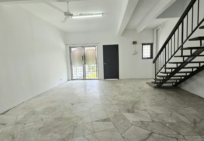 Jalan Saujana Puchong 7/10