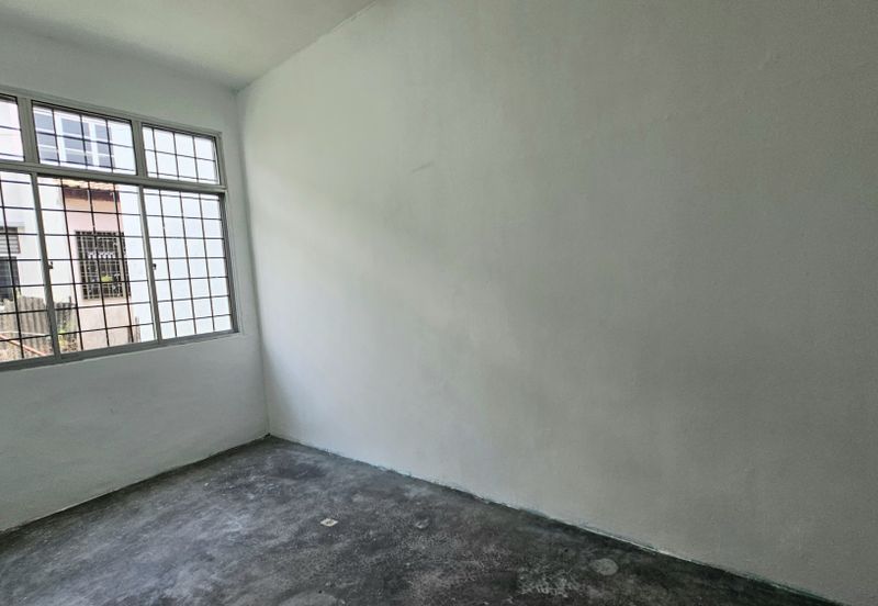 Jalan Saujana Puchong 7/10