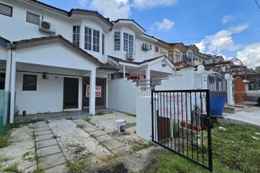 Jalan Saujana Puchong 7/10