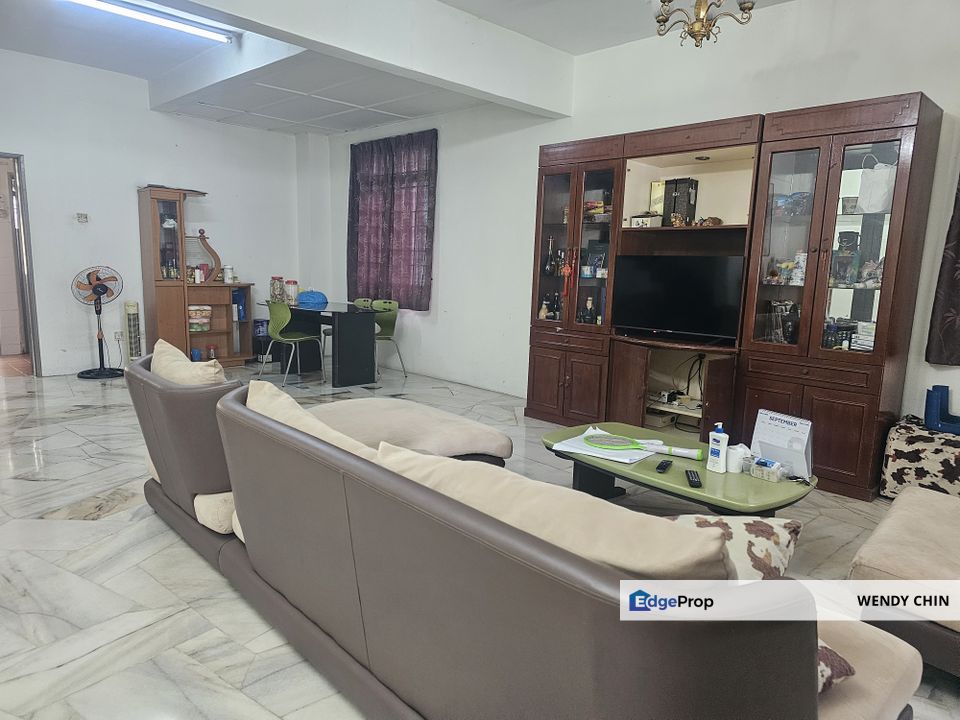 No Facing House, Selangor, Puchong South