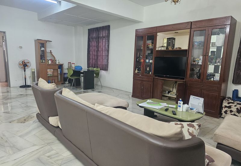 Taman Saujana Puchong