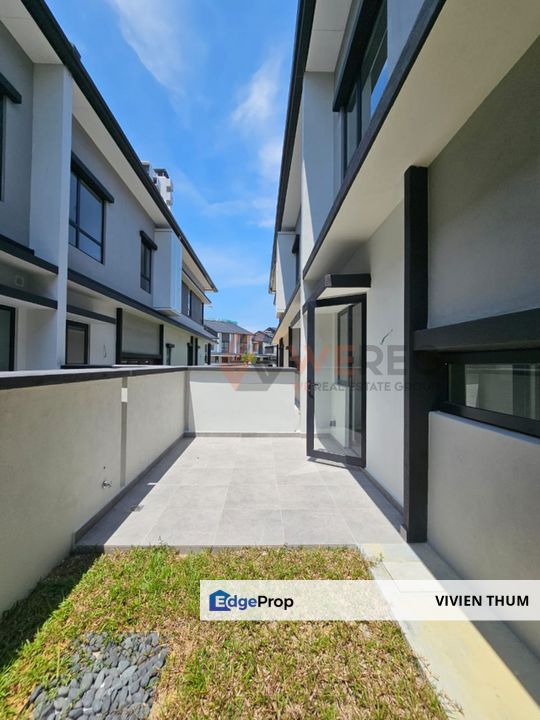 Brand New Freesia Residence Semi D -48x80ft-5R6B-bungalow style living at Tropicana Aman, Lakeside living , Kota Kemuning , Selangor, Telok Panglima Garang