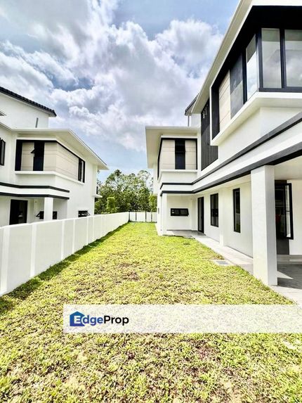 End lot w/extra land at Gemala Tropicana Aman, Rimbayu Gamuda Eco Santuary for sale, Selangor, Telok Panglima Garang