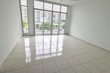 Bangi Avenue 3, Seksyen 7