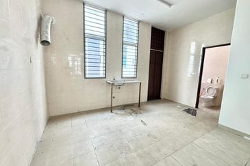 Bangi Avenue 3, Seksyen 7