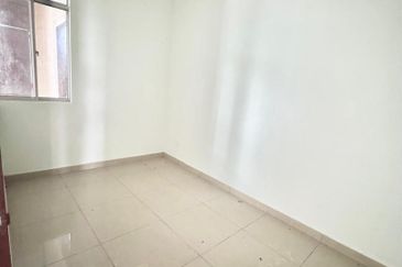 Bangi Avenue 3, Seksyen 7