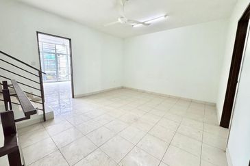 Bangi Avenue 3, Seksyen 7