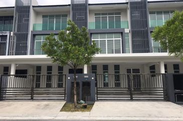 Bangi Avenue 3, Seksyen 7